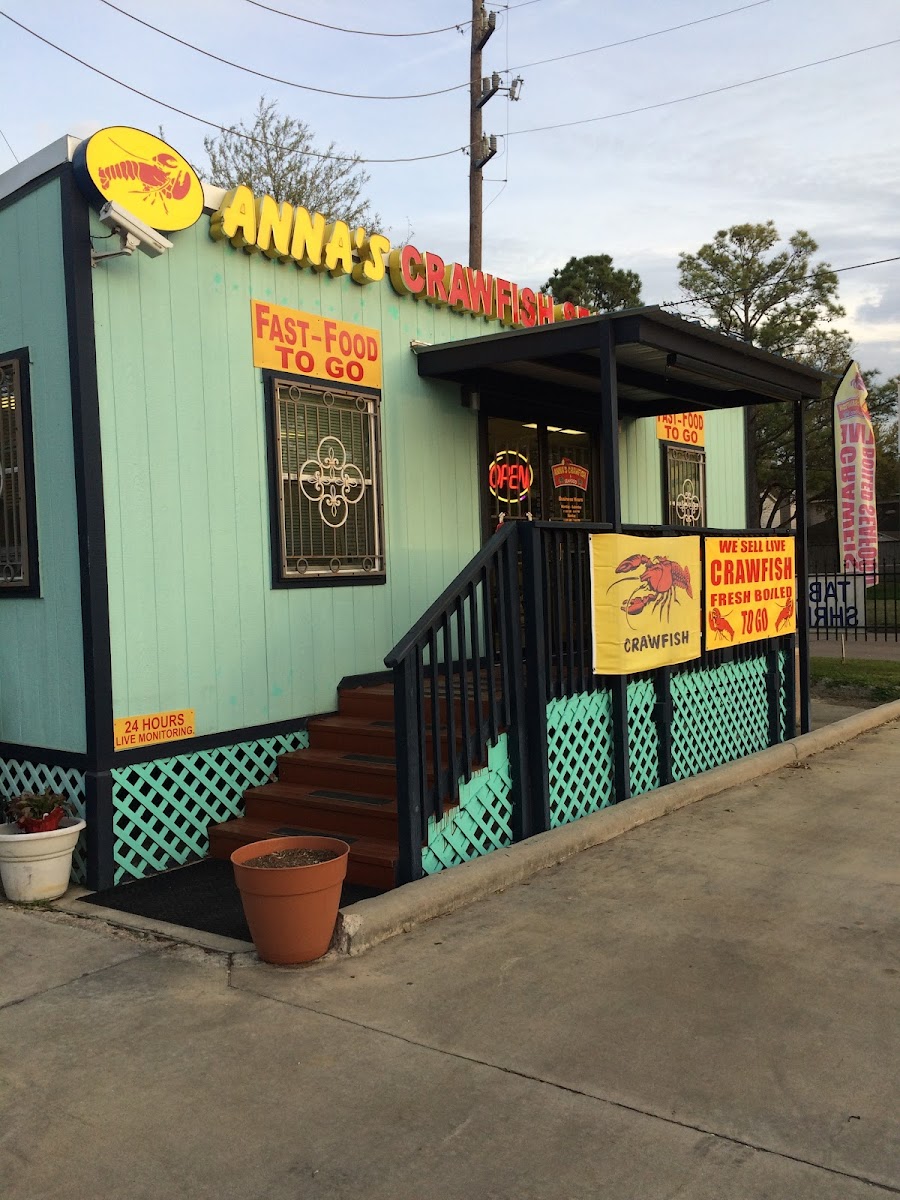 Anna’S Crawfish & Seafood